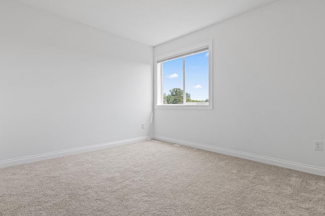 917 174th Avenue NE, Ham Lake, MN 55304