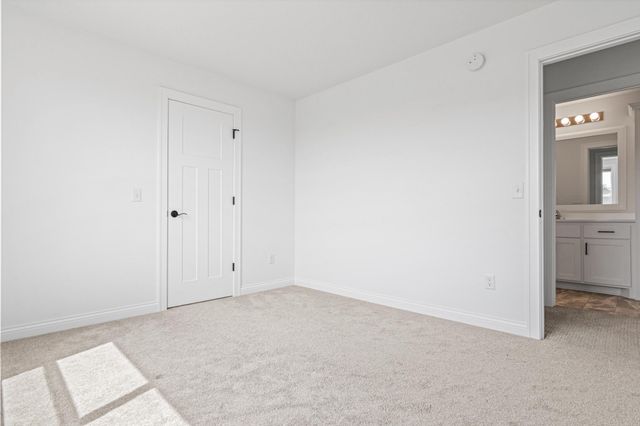 917 174th Avenue NE, Ham Lake, MN 55304