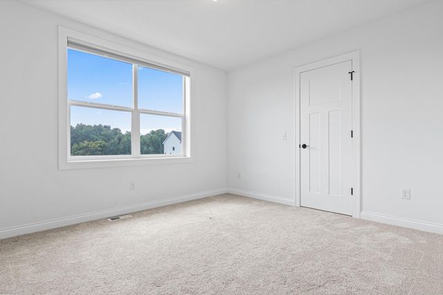 917 174th Avenue NE, Ham Lake, MN 55304