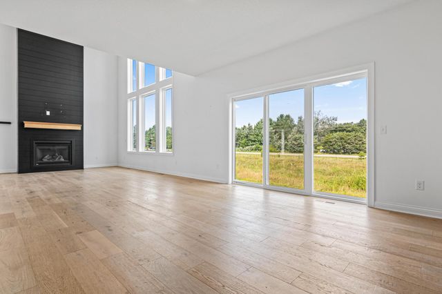 917 174th Avenue NE, Ham Lake, MN 55304