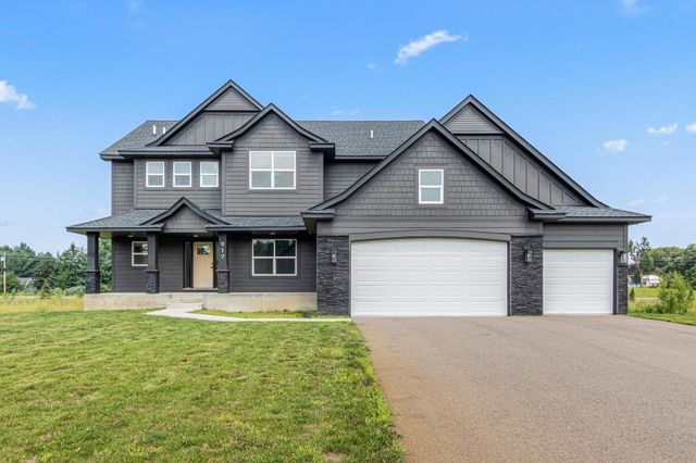 917 174th Avenue NE, Ham Lake, MN 55304