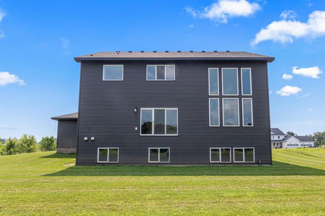 917 174th Avenue NE, Ham Lake, MN 55304