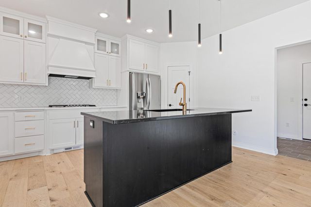 917 174th Avenue NE, Ham Lake, MN 55304