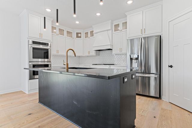 917 174th Avenue NE, Ham Lake, MN 55304