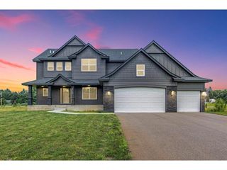 917 174th Avenue NE, Ham Lake, MN 55304