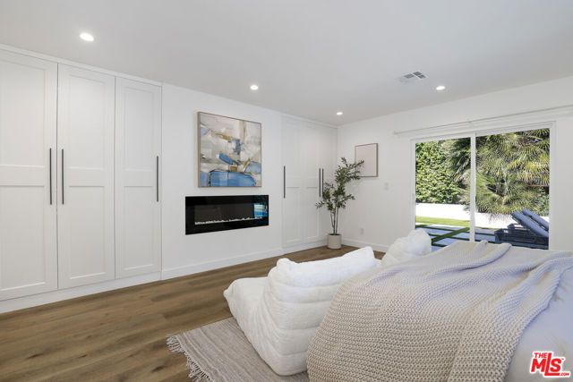5900 Nita Avenue, Woodland Hills (los Angeles), CA 91367