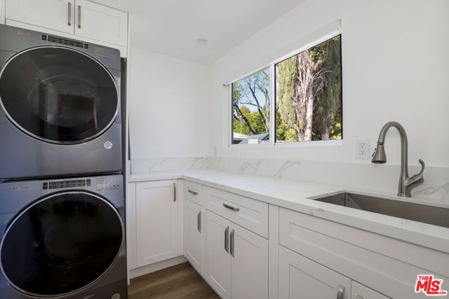 5900 Nita Avenue, Woodland Hills (los Angeles), CA 91367