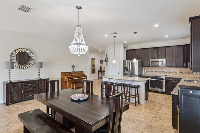 2651 MEAD AVENUE, St Cloud, FL 34771