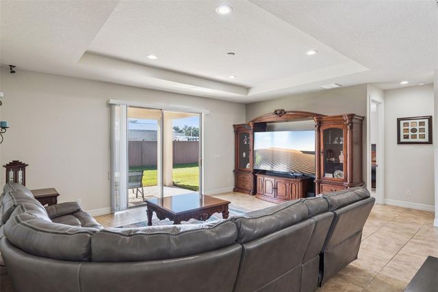 2651 MEAD AVENUE, St Cloud, FL 34771
