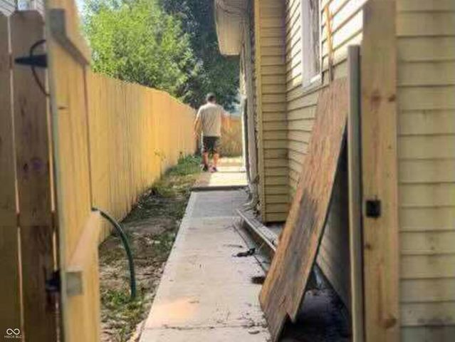 434 N Bradley Avenue, Indianapolis, IN 46201