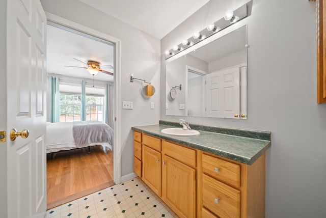 74 Pleasant Street, Windham, NH 03087