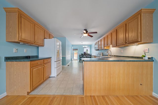 74 Pleasant Street, Windham, NH 03087