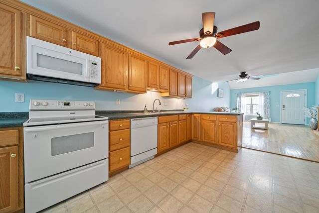 74 Pleasant Street, Windham, NH 03087