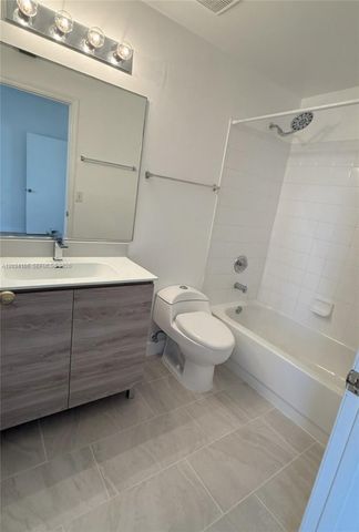 1564 Veracruz Ln 1564, Weston, FL 33327