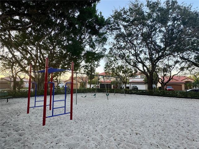 1564 Veracruz Ln 1564, Weston, FL 33327