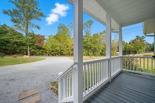 716 Old Pleasant Valley, Talking Rock, GA 30175