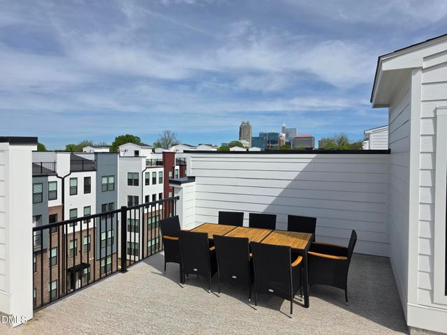 1250 Coach Station Alley 201, Raleigh, NC 27601