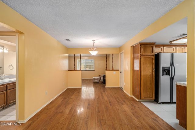 8811 Satinwood Avenue, California City, CA 93505