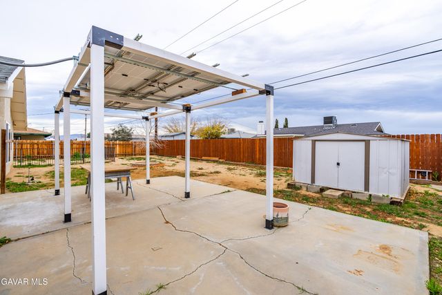 8811 Satinwood Avenue, California City, CA 93505
