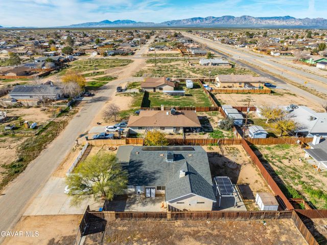 8811 Satinwood Avenue, California City, CA 93505