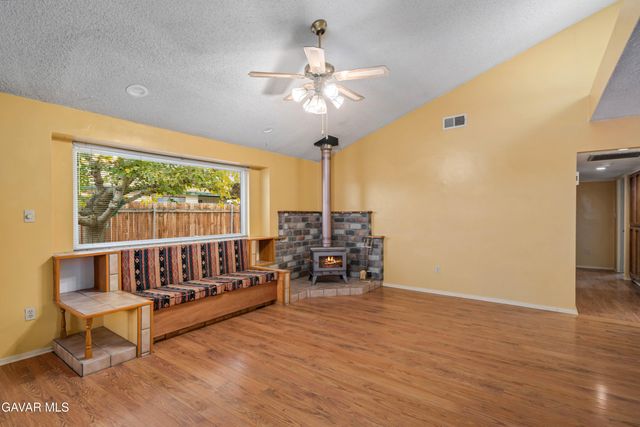 8811 Satinwood Avenue, California City, CA 93505