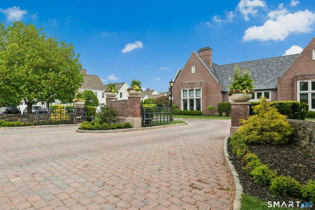 77 Havemeyer Lane 310, Stamford, CT 06902