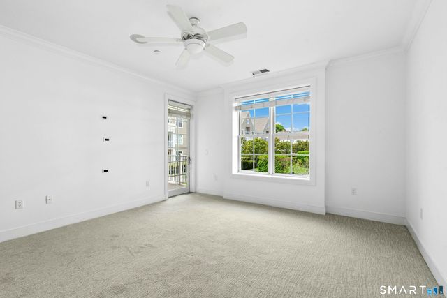 77 Havemeyer Lane 310, Stamford, CT 06902