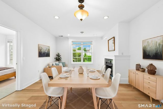 77 Havemeyer Lane 310, Stamford, CT 06902