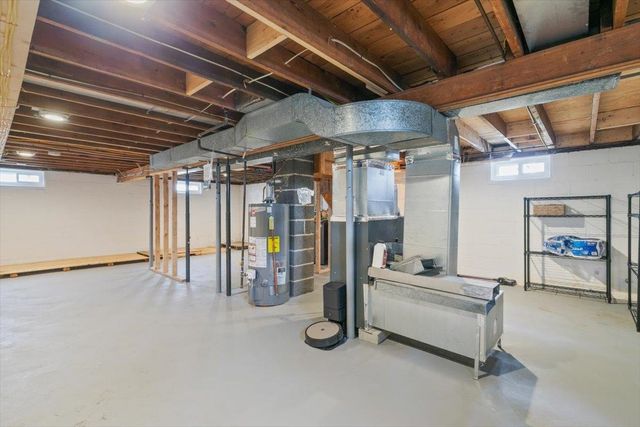 18 Old Road, Plaistow, NH 03865