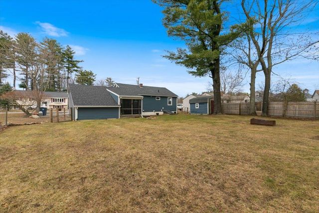 18 Old Road, Plaistow, NH 03865