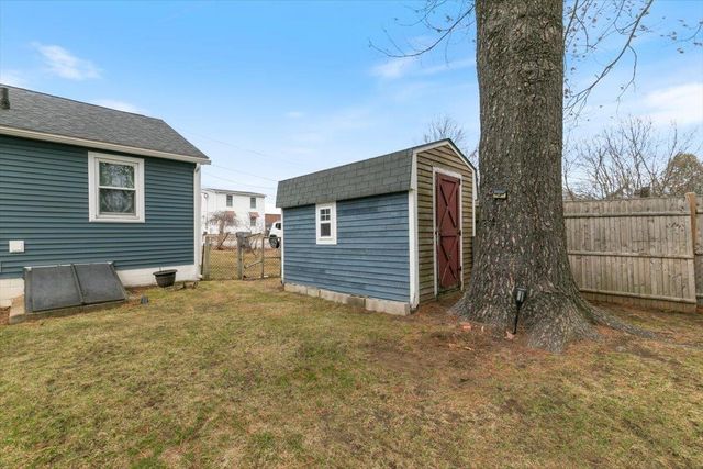 18 Old Road, Plaistow, NH 03865