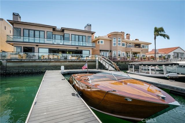 16462 Malden Circle, Huntington Beach, CA 92649