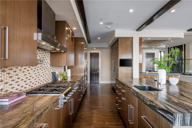 16462 Malden Circle, Huntington Beach, CA 92649