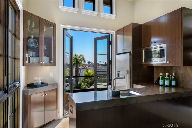 16462 Malden Circle, Huntington Beach, CA 92649