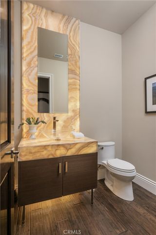 16462 Malden Circle, Huntington Beach, CA 92649