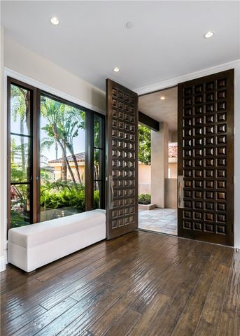 16462 Malden Circle, Huntington Beach, CA 92649