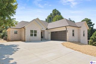 914 St John Road, Elizabethtown, KY 42701