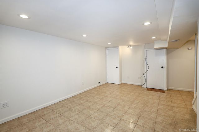 21614 132nd Road, Springfield Gardens, NY 11413