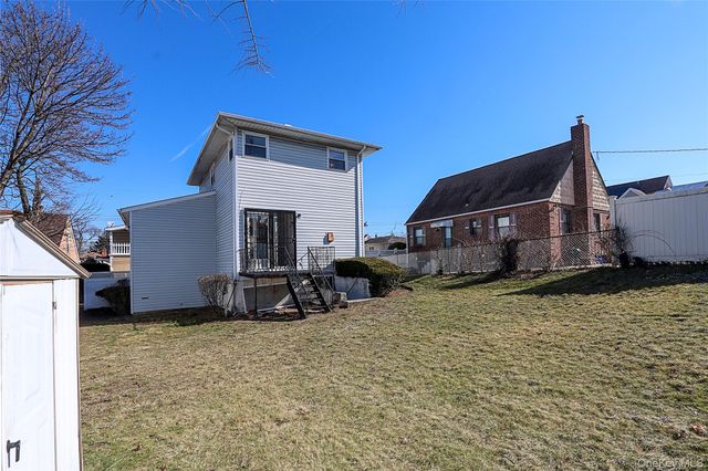 21614 132nd Road, Springfield Gardens, NY 11413