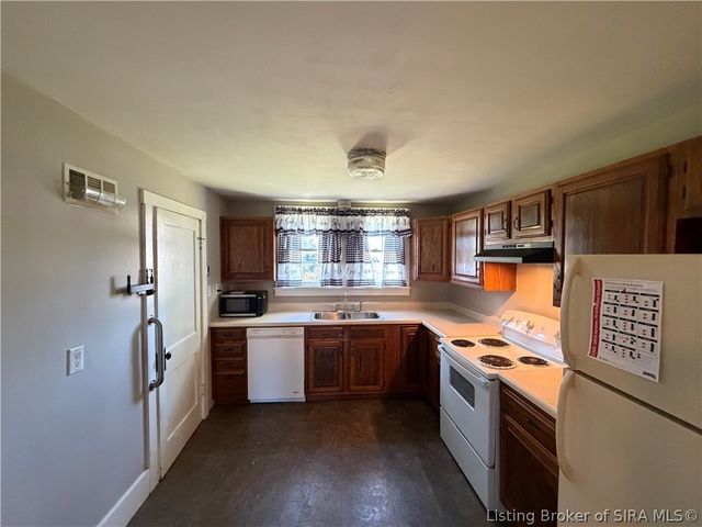 342 W Lagrange Road, Hanover, IN 47243