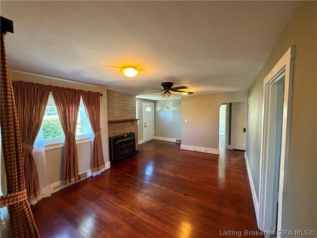 342 W Lagrange Road, Hanover, IN 47243