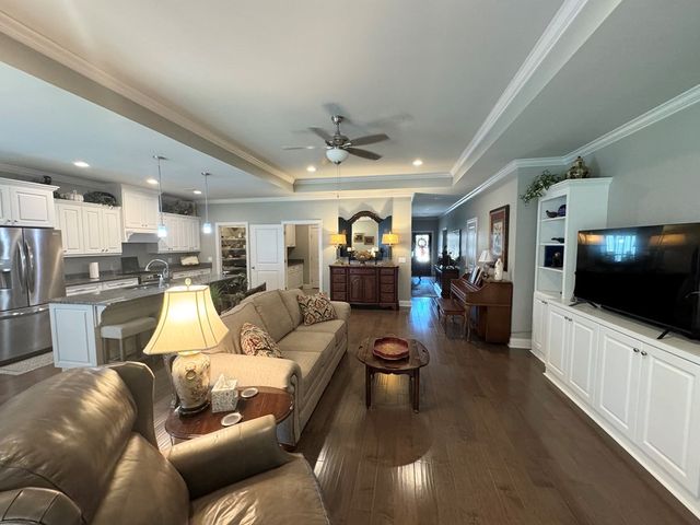 205 Kinning Park Lane, Dothan, AL 36305