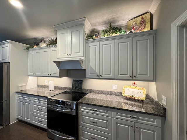 205 Kinning Park Lane, Dothan, AL 36305