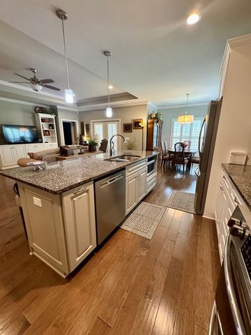 205 Kinning Park Lane, Dothan, AL 36305
