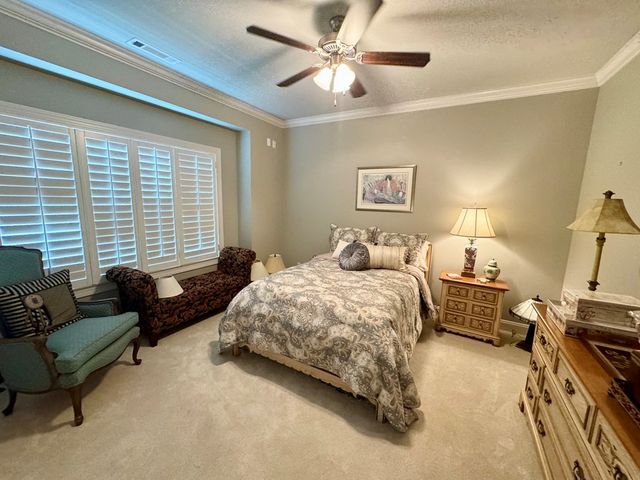 205 Kinning Park Lane, Dothan, AL 36305
