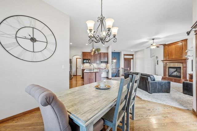 3113 E Sunflower Dr, Derby, KS 67037