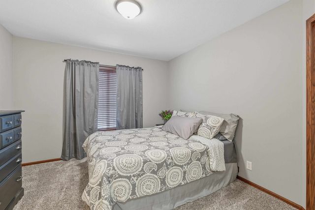3113 E Sunflower Dr, Derby, KS 67037