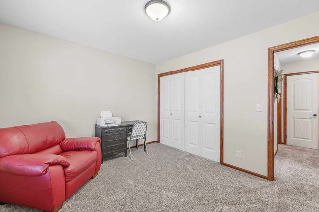 3113 E Sunflower Dr, Derby, KS 67037