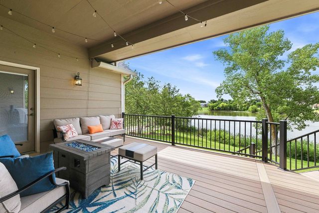 3113 E Sunflower Dr, Derby, KS 67037