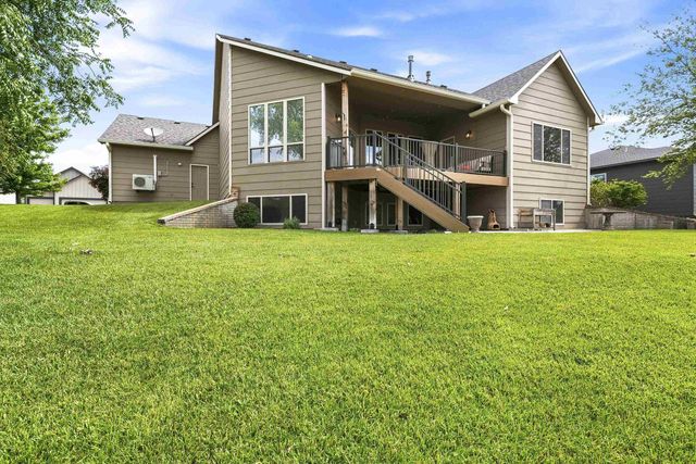 3113 E Sunflower Dr, Derby, KS 67037